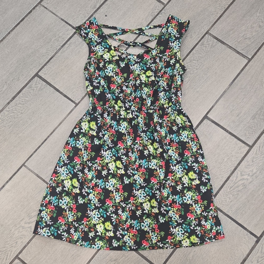 Xhilaration Green and Black Sleeveless Sundress